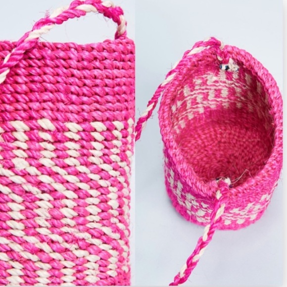 Pink Straw Crossbody - Picture 6 of 15